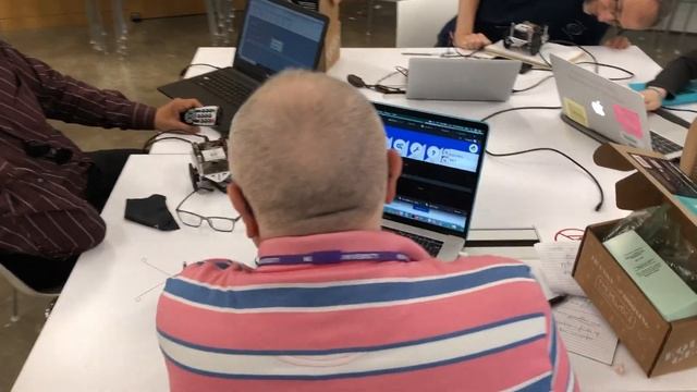 Brief look at NYU-Tandon educators using Parallax cyber:bot смотреть онлайн