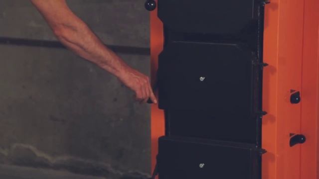 Запуск твердотопливного котла ДТМ розжиг смотреть онлайн