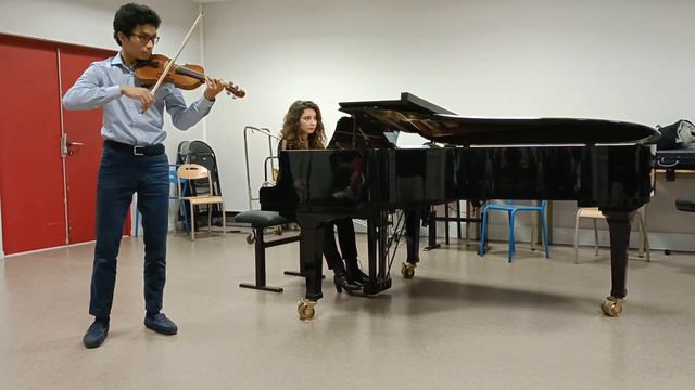 Concerto n°3 K. 216, 1er mvt (Allegro, cadence de Sam Franko) - W. A. Mozart смотреть онлайн