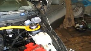 Чистка  системы  охлаждения  ваз 2112  Кока колой)