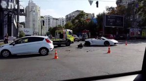 В Киеве разбили люксовый кабриолет - Lamborghini Gallardo Spyder