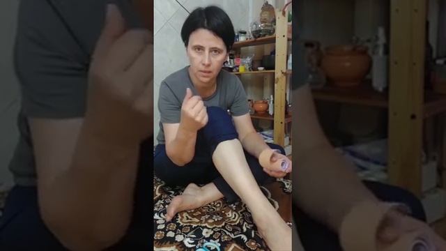 Тейпы. Помощь при отёках ног смотреть онлайн