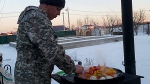 КАРЕ ЯГНЁНКА С ОВОЩАМИ НА ЧУДО СКОВОРОДКЕ