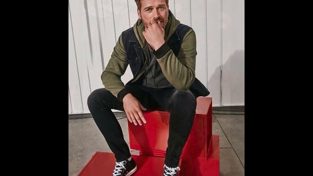 In Kıvanç Tatlıtuğ's birthday Hazal and Beren surprised him! смотреть онлайн