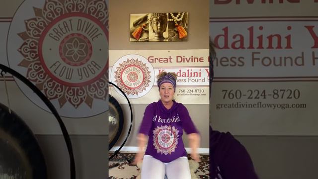 God is the Doer Sat Kartar смотреть онлайн