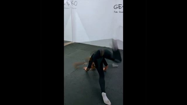 Современный танец с Викторией смотреть онлайн