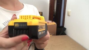 DeWALT DCB182 - DeWALT 18V Akku - DeWALT 18v 4ah - Batterie DeWALT 18v 4ah
