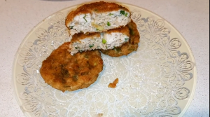 Котлеты с секретом. Необыкновенный вкус!.mp4