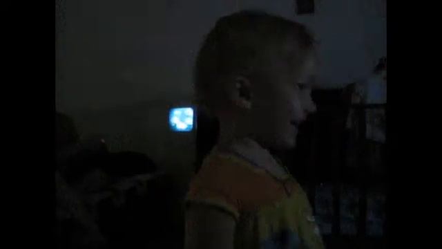 Смешно говорит ребенок//Детский проектор смотреть онлайн