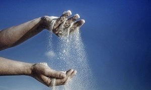 Стихи о жизни | Стихотворение "На что мы тратим свою жизнь?"