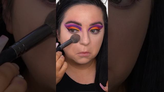 COLORFUL CUT CREASE MAKEUP TUTORIAL #shorts