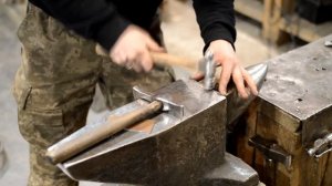 Как ковать забрало к бацинету. Средневековый доспех.