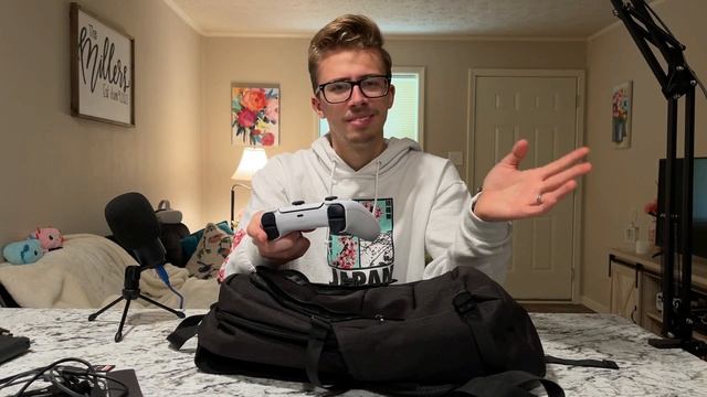 Must Have Accessories For the 14 inch MacBook Pro! (2021) смотреть онлайн