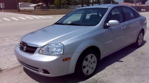 2008 Suzuki Forenza - Exterior & Interior