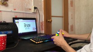 ПОБИЛ МИРОВЫЕ РЕКОРДЫ ПО СБОРКЕ КУБИКА РУБИКА 3Х3