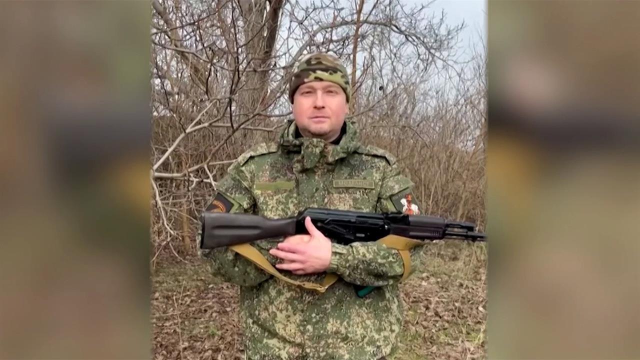 Народный фронт передал видеопоздравления от бойцов на передовой их женам и матерям