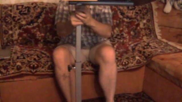 Стол для ноутбука БЮРОКРАТ LT-002, МДФ, бук смотреть онлайн