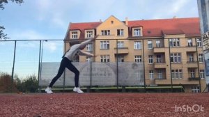 Как сделать колесо на одной руке // туториал✰