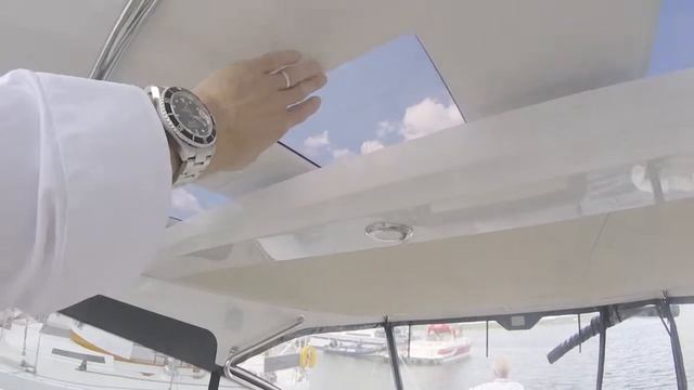 £250,000 Grandezza 34, 2019 with Single Volvo Penta D6 370 смотреть онлайн