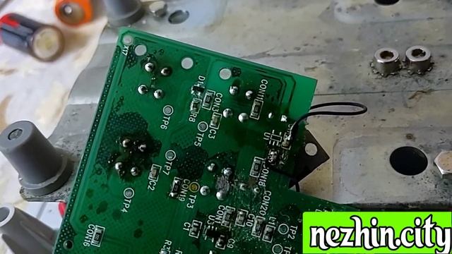 Ремонт электронных весов, такое не часто встретишь! смотреть онлайн