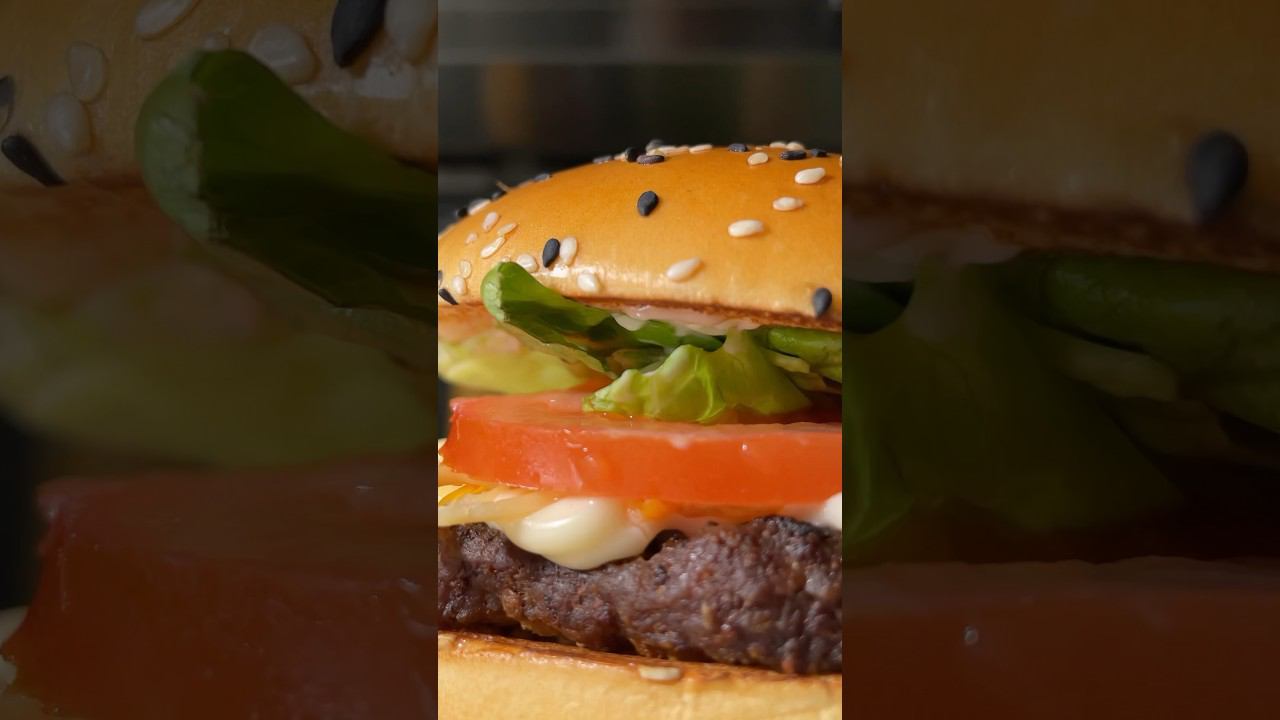 Тут происходит нечто прекрасное и изысканное - создается Ангус 4 сыра! смотреть онлайн