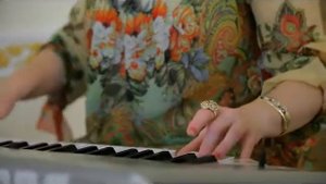 НАИДА Абдуллаева ЗАЖИГАЕТ