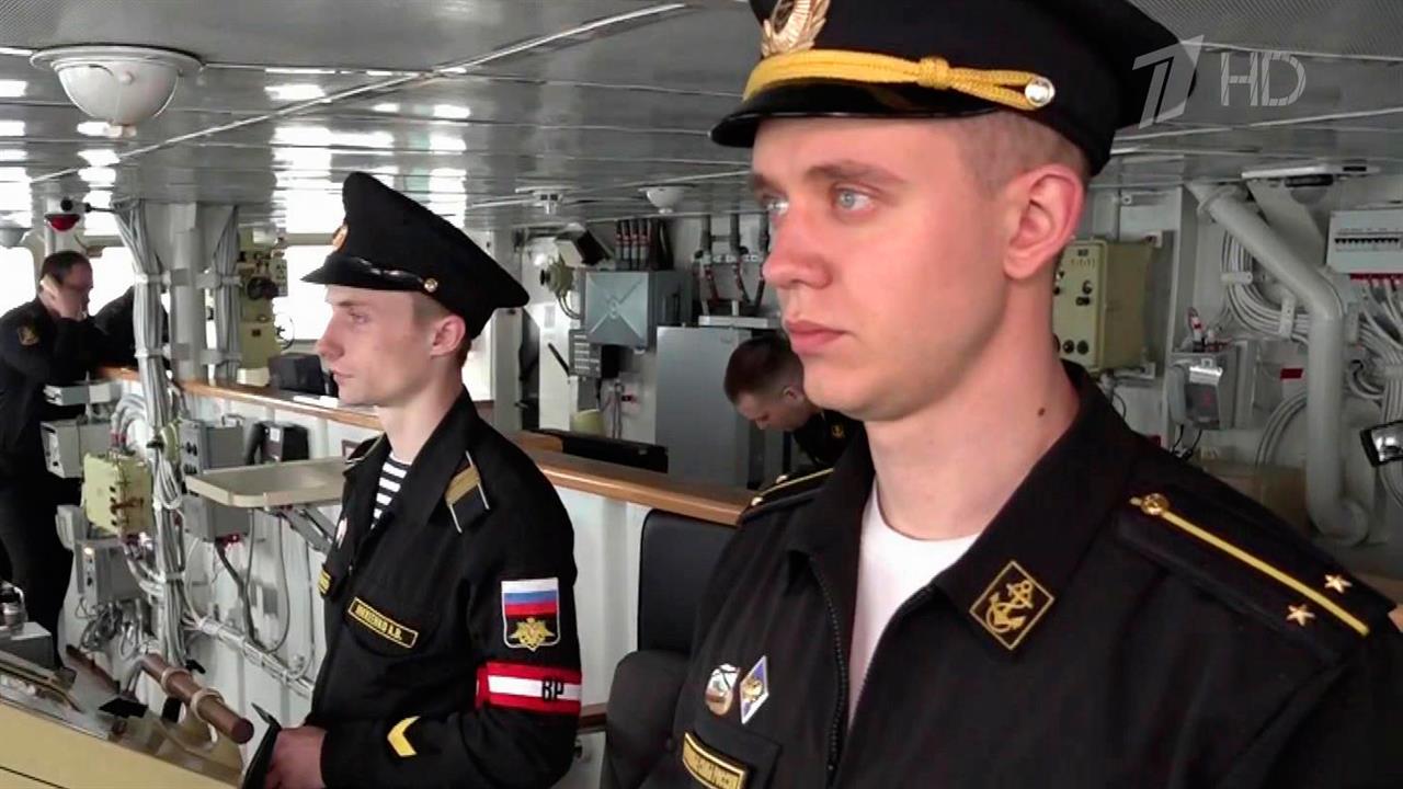Министр обороны доложил президенту об итогах первого этапа проверки сил Тихоокеанского флота