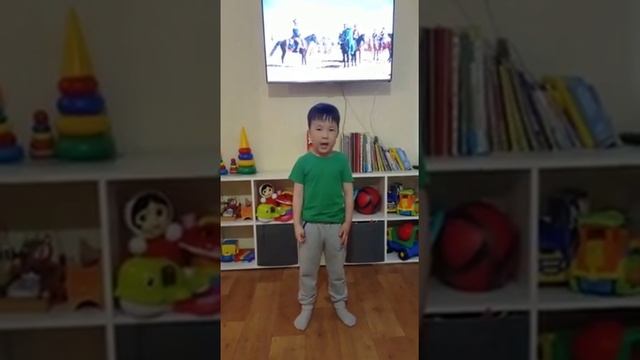 Дмитрий Задбоев, 5 лет. Детский сад 20 " Нарн". Михаил Лермонтов -  "Бородино".