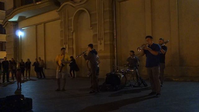 Уличные Музыканты - Big Brother Band, Одесса, Дерибасовская - Street Musicians смотреть онлайн