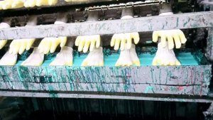 Производство перчаток. Второй слой латексного облива. НПК КОКОН. sab2015.ru