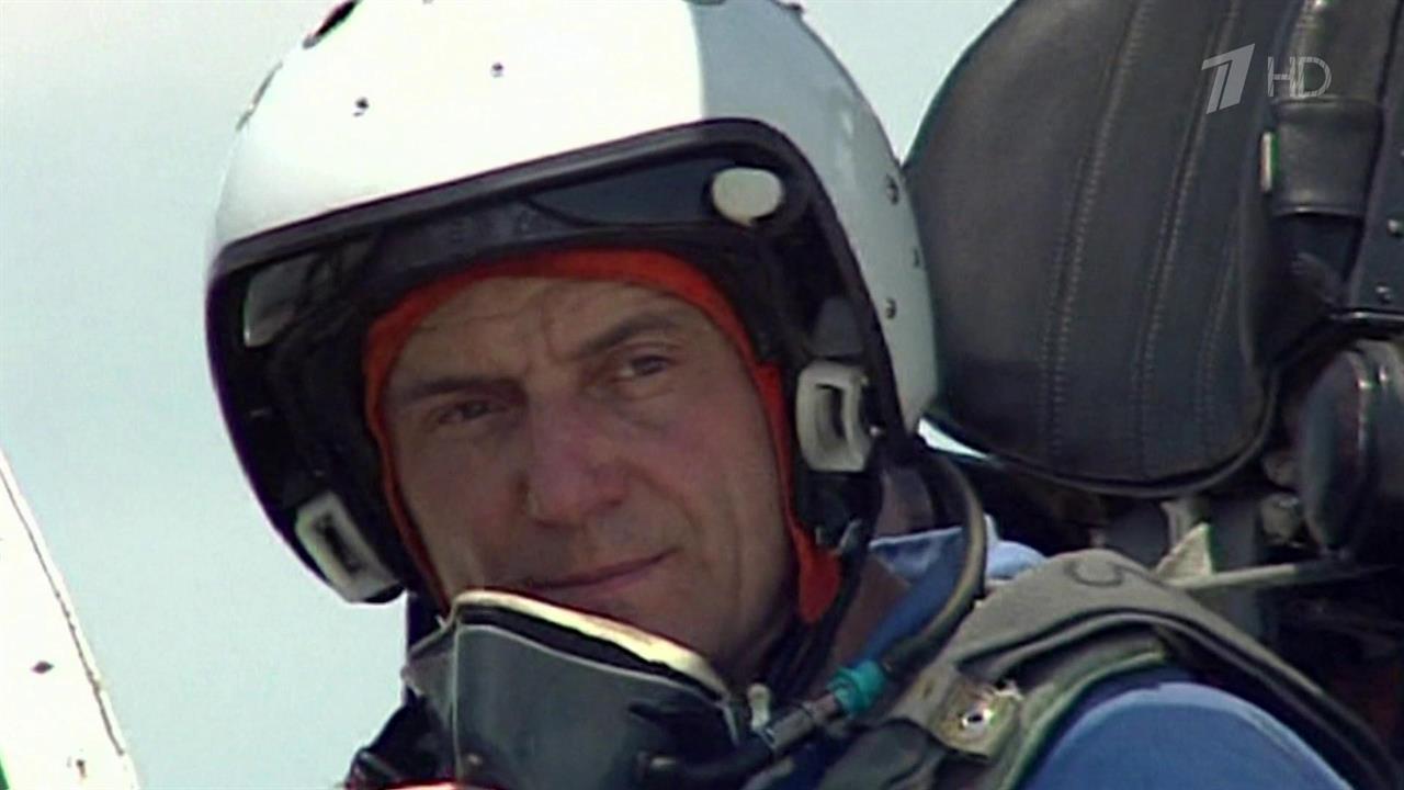 Из жизни ушел легендарный летчик-испытатель, Герой России Анатолий Квочур