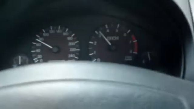 Wożenie się Carisma 1.8 GDI смотреть онлайн