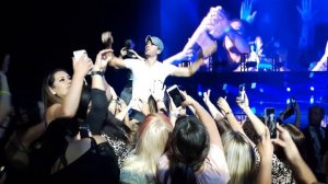 Enrique Iglesias Las Vegas 2016   Be with You/ Escape
