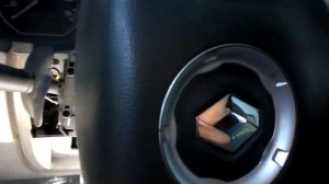 Renault Loga. Ремонт звукового сигнала.