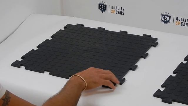 Piastrella Plastica Flessibile Pavimento Garage Officine Palestre PRESENTAZIONE Prodotto QSPCARS