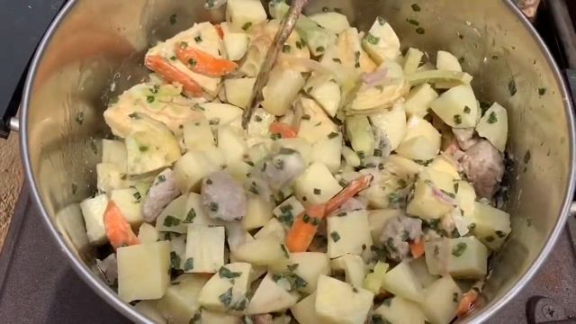 Артишоки с мясом и овощами!#артишок#какготовить