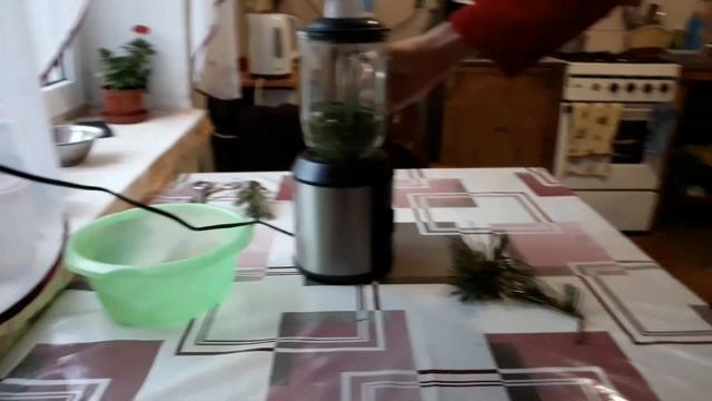 Коктейль из еловых иголок смотреть онлайн