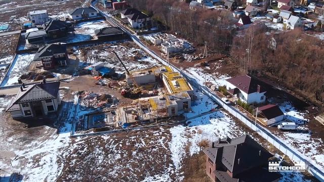 Строительство двухэтажного загородного дома и беседки. КП "Подмосковные просторы", г. Москва.