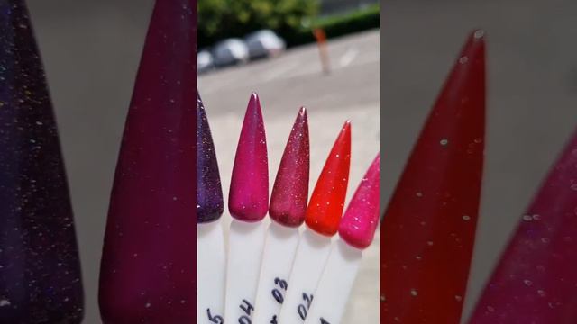 На улице VS в помещении 🔥 Новая коллекция светоотражающих гель-лаков Grattol Bright Star #nailart