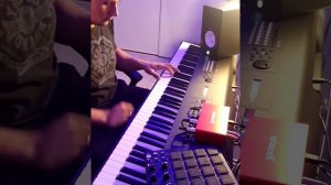 Making a freestyle hip hop beat. Using drum pad and Yamaha mx 88 keyboard