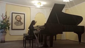 Алиса Дектярева 9 лет, 3 класс, ДМШ им. М.И. Глинки, преподаватель Матусевич М.Р.