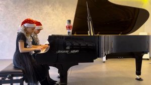 С Новым 2023 годом. Танец Феи Драже