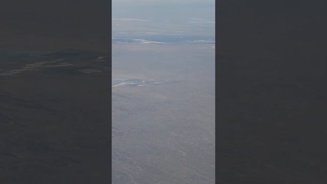 Над пустыней, Хорезм, Узбекистан. Above the desert, Khorezm, Uzbekistan.