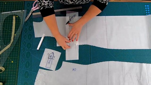 Урок 85. Как достроить вытачку в выкройке для трикотажа. Сто Шагов Портного.mp4