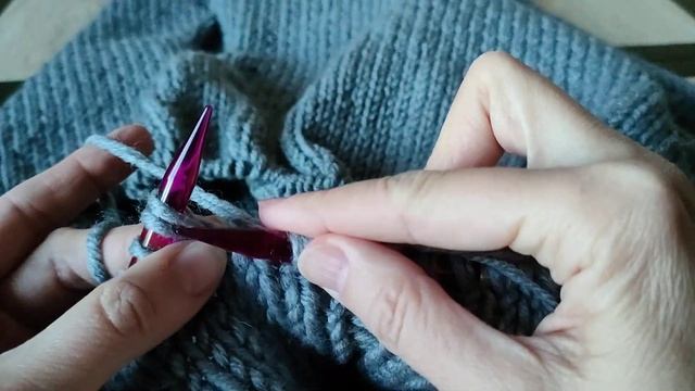 Толстая пряжа?Без узлов и утолщений присоединям новый клубок в вязании. смотреть онлайн