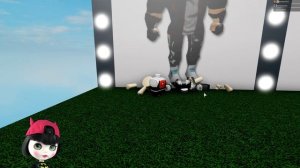 Встретила Кошку ЛАНУ, Робзи и Поззи в Roblox - Прохожу карту Угадай ЮТУБЕРА по скину в Роблокс