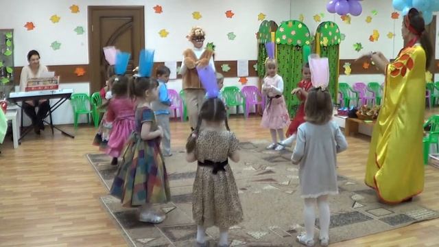 Baby club Праздник осени Дети 5 лет Ритмика Детский клуб Капитошка www.kapetoshka.ru