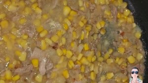 вкусные макароны с консервированной рыбой и кукурузой