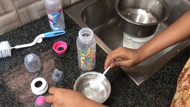 Baby Milk Bottle Nipple Straw Brush Sponge Cleaning Brush Cleaner Bottle Tong Set - Unbox смотреть онлайн