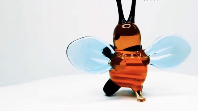 Фигурка  Пчелы